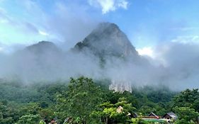 The Cliff&River Jungle Resort ภูผาและลำธารรีสอร์ท